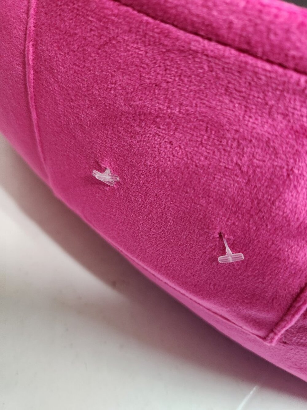 NWT Juicy Couture Home Hot Pink Plush Bed Rest Pillow Backrest w/Phone Pocket - Picture 6 of 16